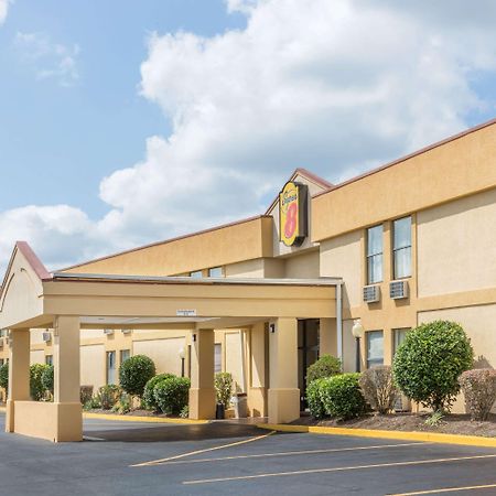 Super 8 By Wyndham Knoxville Downtown Area Dış mekan fotoğraf