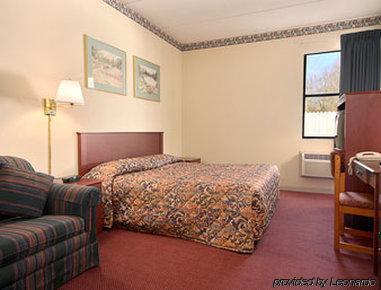 Super 8 By Wyndham Knoxville Downtown Area Oda fotoğraf